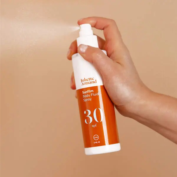 Body-Fluid-Spray-30-SPF-600x600.jpg